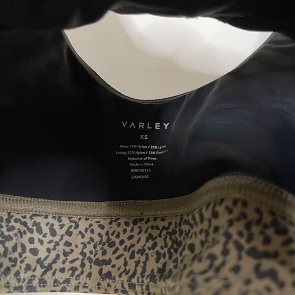 VARLEY leopard sports workout bra tank top size xs - Picture 2 of 3